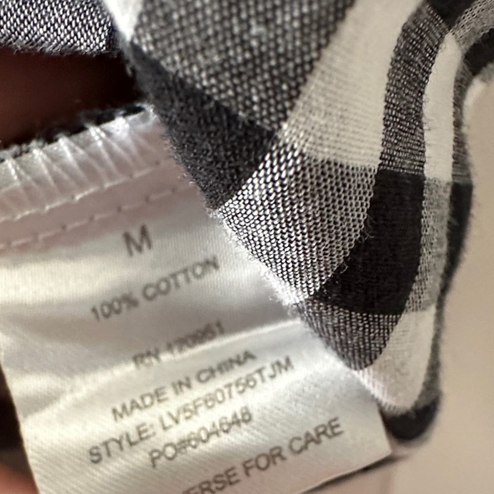 Olive & Oak Black and White Gingham Button Down Shirt - Picture 3 of 4